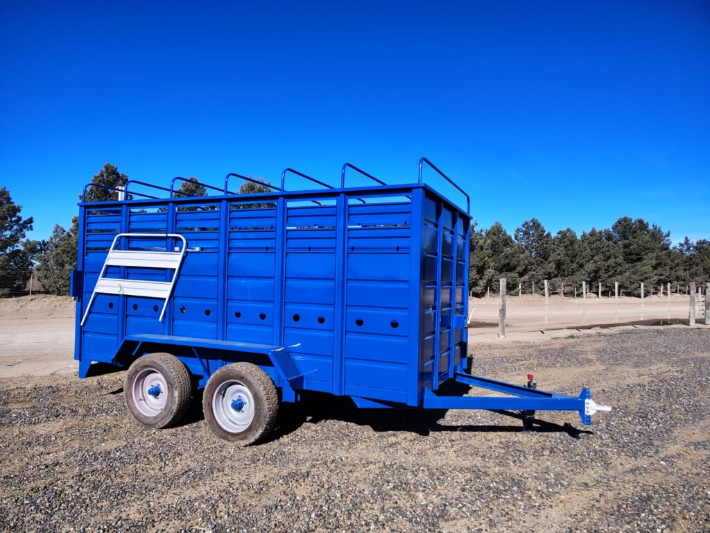 Carro jaula transporte de hacienda